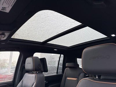 2021 GMC Yukon XL AT4