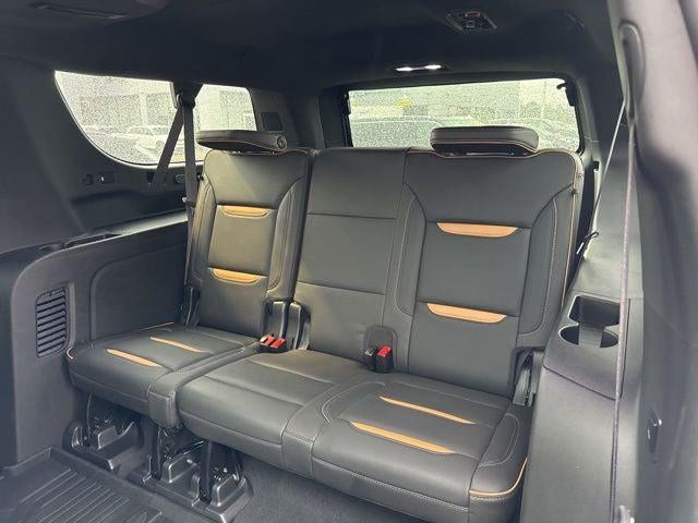 2021 GMC Yukon XL AT4