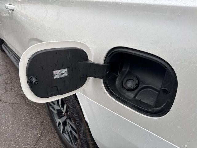 2021 GMC Yukon XL AT4