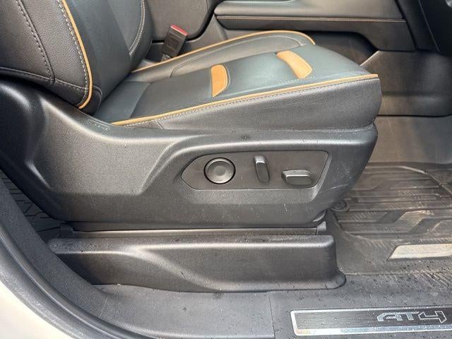 2021 GMC Yukon XL AT4