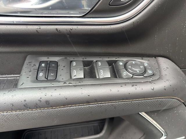 2021 GMC Yukon XL AT4