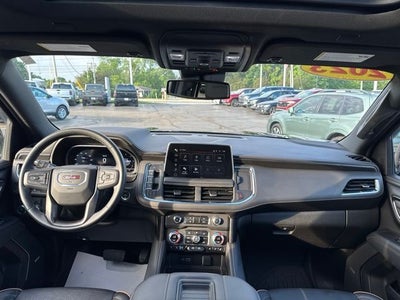 2023 GMC Yukon XL AT4