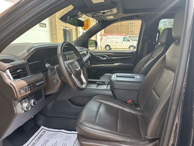 2023 GMC Yukon XL Denali