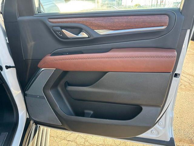 2023 GMC Yukon XL Denali Ultimate
