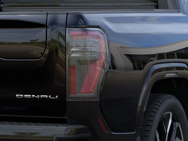 2025 GMC Sierra EV Denali