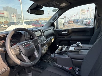 2025 GMC Sierra 2500HD Pro