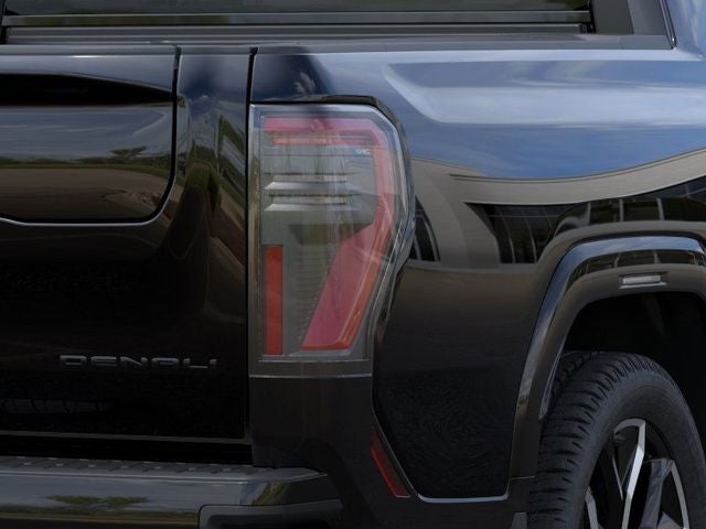 2025 GMC Sierra EV Denali