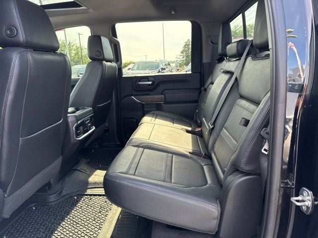 2023 GMC Sierra 2500HD Denali