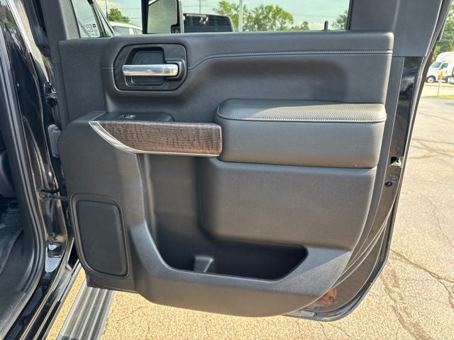 2023 GMC Sierra 2500HD Denali