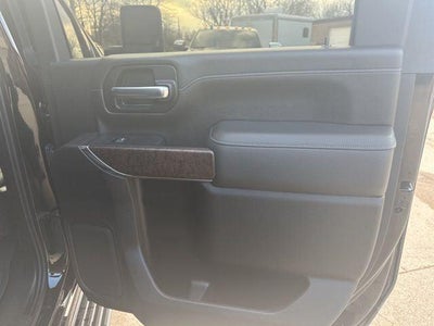 2023 GMC Sierra 2500HD Denali