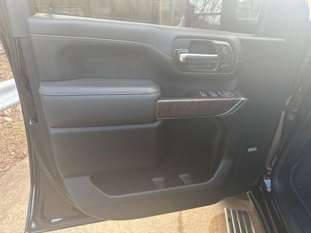 2023 GMC Sierra 2500HD Denali