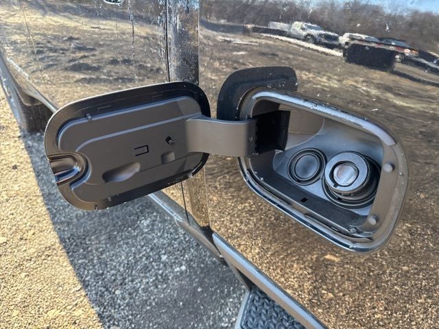 2026 GMC Sierra 2500HD SLT