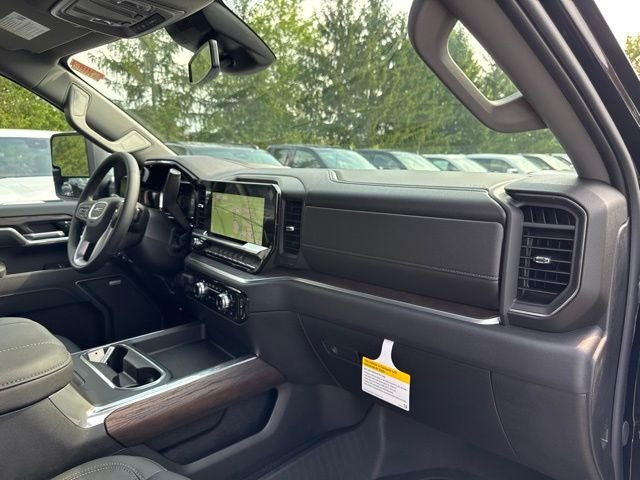 2026 GMC Sierra 2500HD SLT