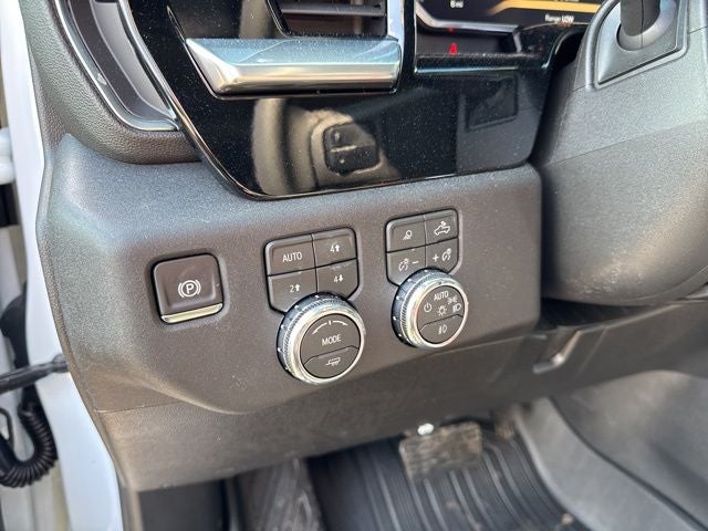 2026 GMC Sierra 2500HD SLT