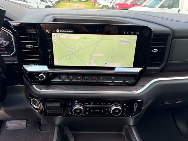 2026 GMC Sierra 2500HD SLT