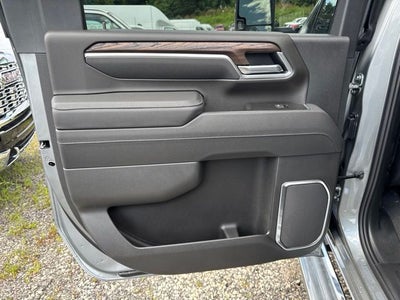 2026 GMC Sierra 2500HD SLT