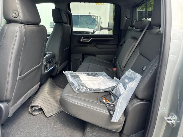 2026 GMC Sierra 2500HD SLT