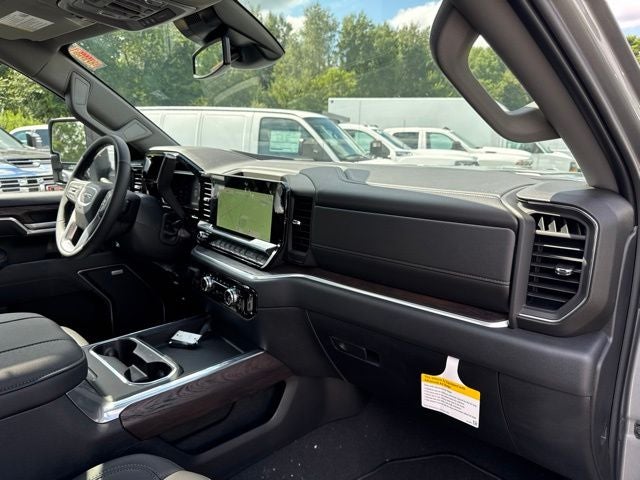 2026 GMC Sierra 2500HD SLT