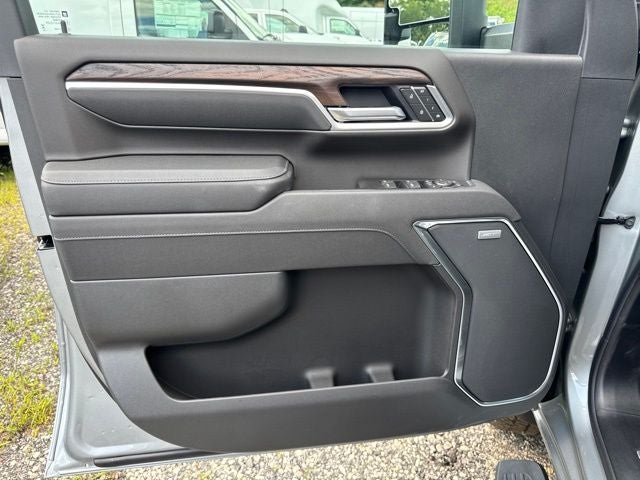 2026 GMC Sierra 2500HD SLT