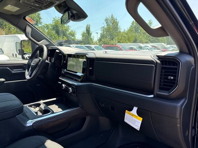 2026 GMC Sierra 2500HD SLT