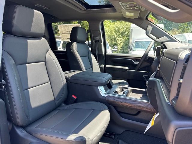 2026 GMC Sierra 2500HD SLT