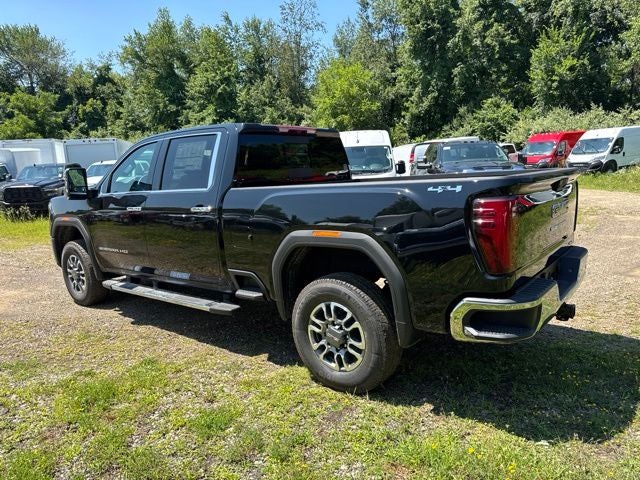 2026 GMC Sierra 2500HD SLT