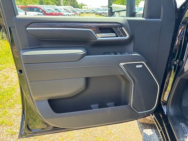 2026 GMC Sierra 2500HD SLT