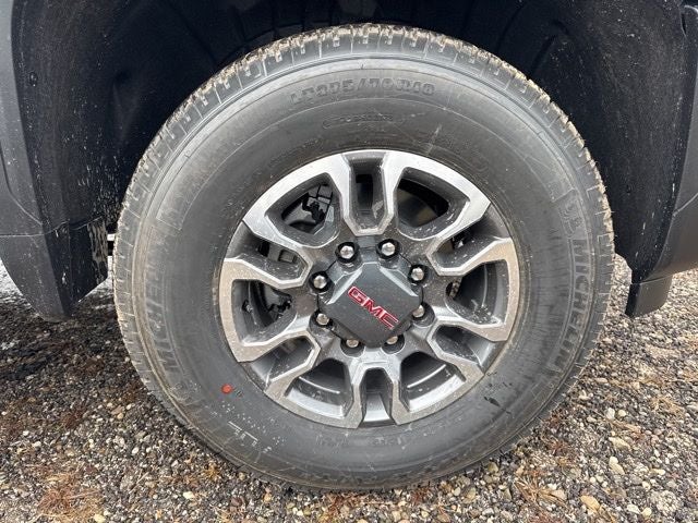 2026 GMC Sierra 2500HD SLT