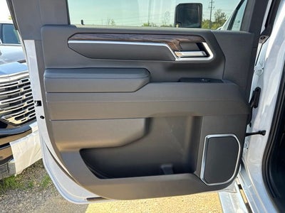 2026 GMC Sierra 2500HD SLT