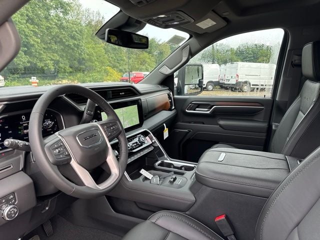 2026 GMC Sierra 2500HD Denali
