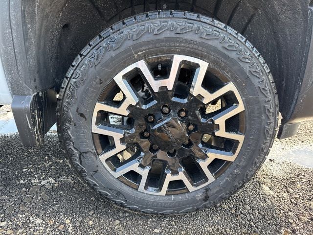 2026 GMC Sierra 2500HD Denali