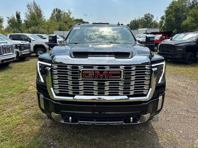 2026 GMC Sierra 2500HD Denali