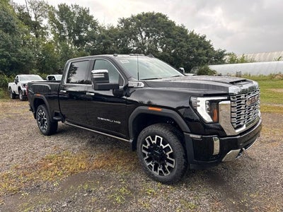 2026 GMC Sierra 2500HD Denali