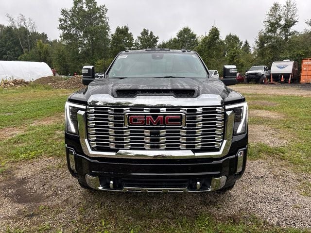 2026 GMC Sierra 2500HD Denali