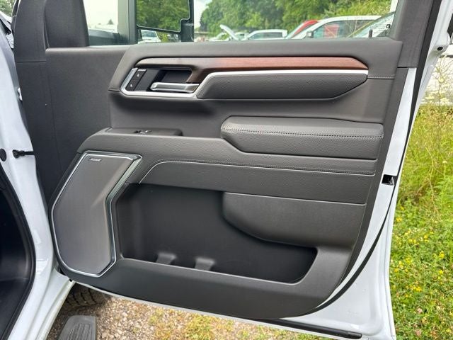 2026 GMC Sierra 2500HD Denali