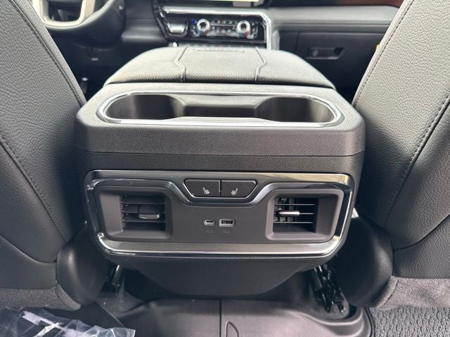 2026 GMC Sierra 3500HD Denali