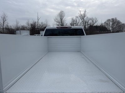 2025 GMC Sierra 2500HD Pro