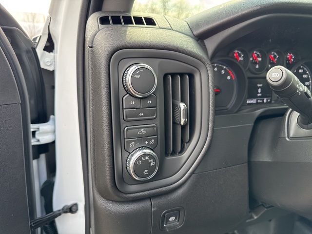 2026 GMC Sierra 2500HD Pro