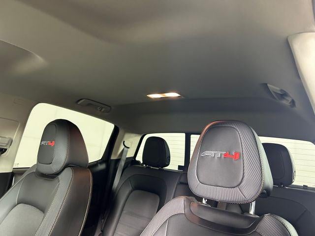 2022 GMC Canyon AT4 w/Cloth