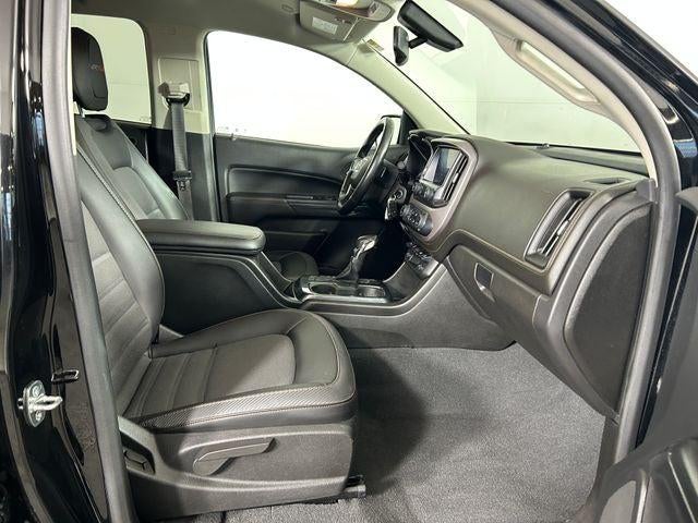 2022 GMC Canyon AT4 w/Cloth