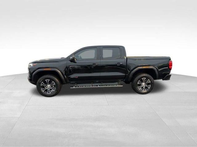 2023 GMC Canyon AT4