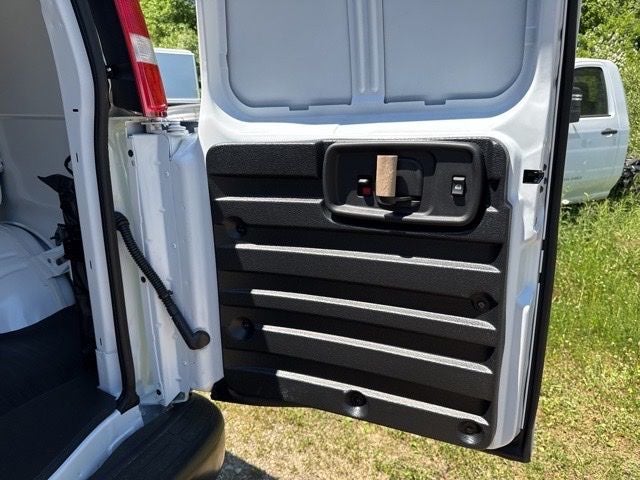2026 GMC Savana 2500 Work Van