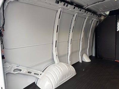 2025 GMC Savana 2500 Work Van