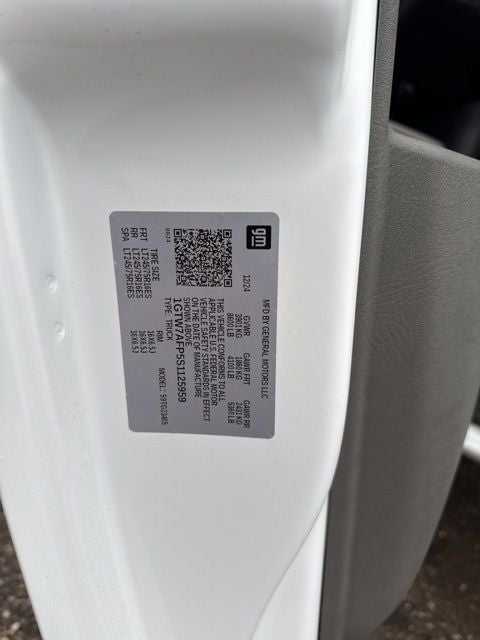 2025 GMC Savana 2500 Work Van