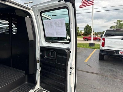 2025 GMC Savana 2500 Work Van