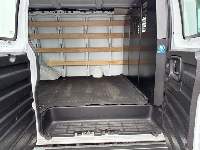 2024 GMC Savana 2500 Work Van