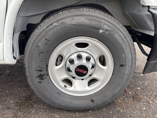 2025 GMC Savana 2500 Work Van