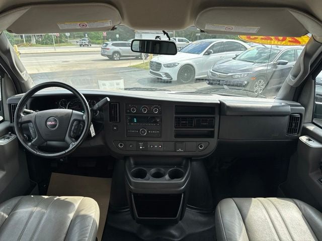 2023 GMC Savana 2500 Work Van