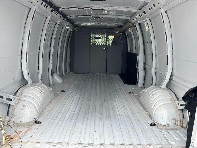 2023 GMC Savana 2500 Work Van