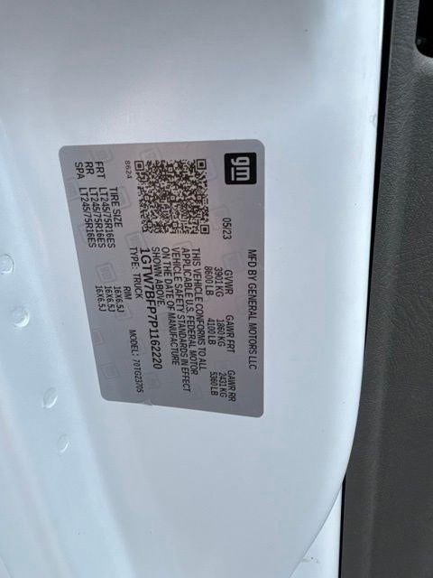 2023 GMC Savana 2500 Work Van
